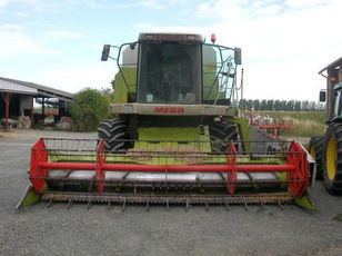 зерноуборочный комбайн CLAAS MEGA 208