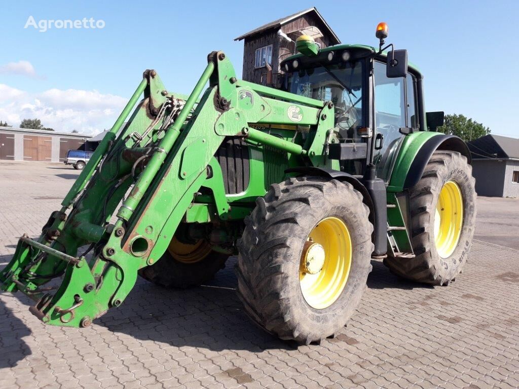 трактор колісний John Deere 6920